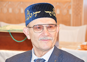 Муфтий Шейх Равиль Гайнутдин поздравил Хариса хазрата Саубянова с днем рождения